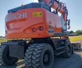 Locations de pelleteuses avec chauffeur angers